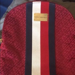tommy book bag